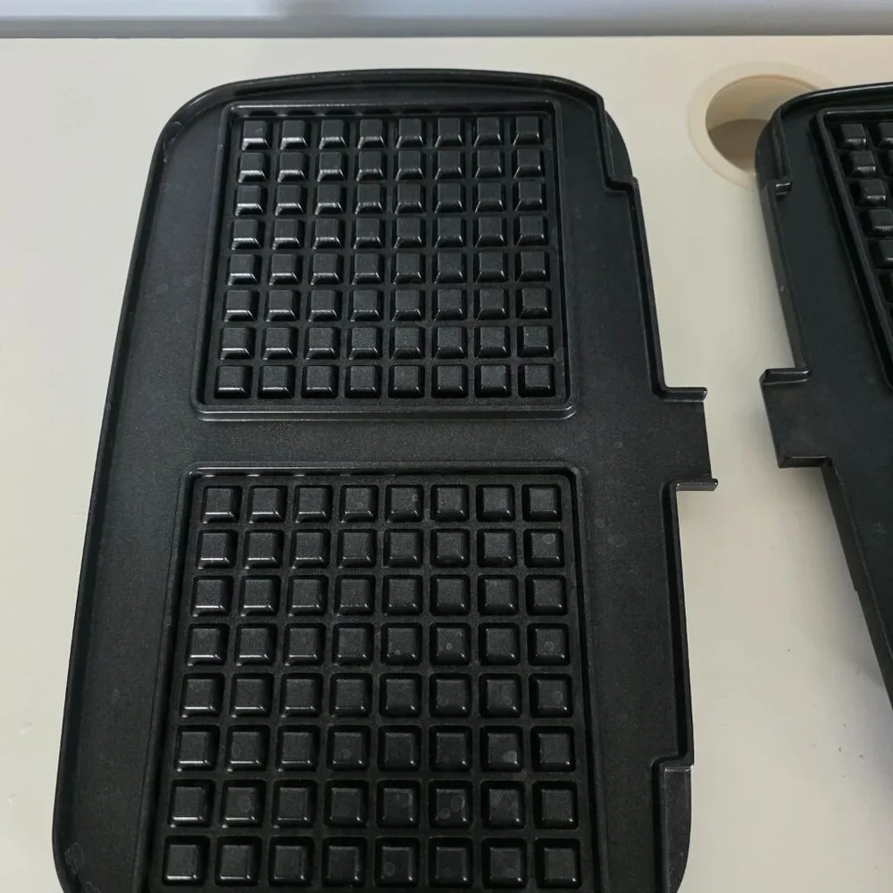 Pampered Chef Deluxe Electric Grill Waffle Plates
